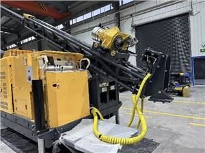 Perforadora de superficie con diamante SX6DH NQ 1600m